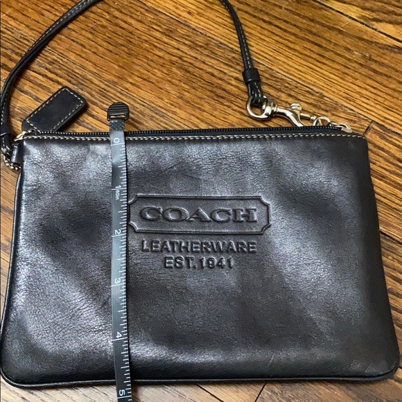 Coach Wristlet - Picture 13 of 13